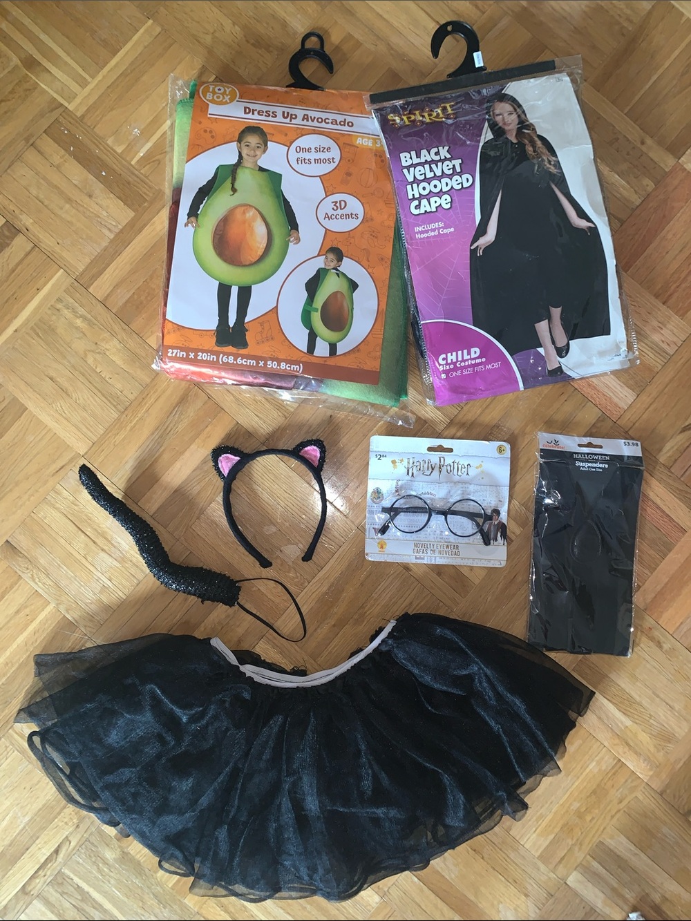 Pretend Play / Dress Up ONE SIZE FITS MOST - Adult & Child